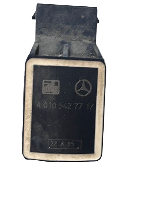 Senzor De Nivel Faruri Mercedes-Benz M-Class Ii W164 2005 - 2012 A0105
