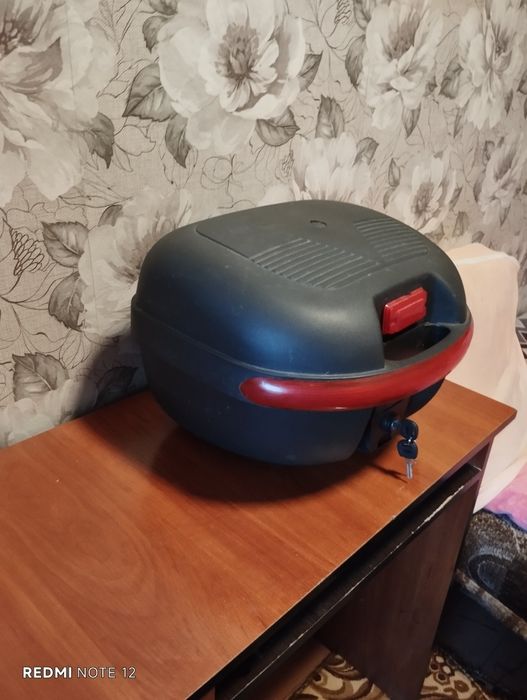 Срочно продам кофер