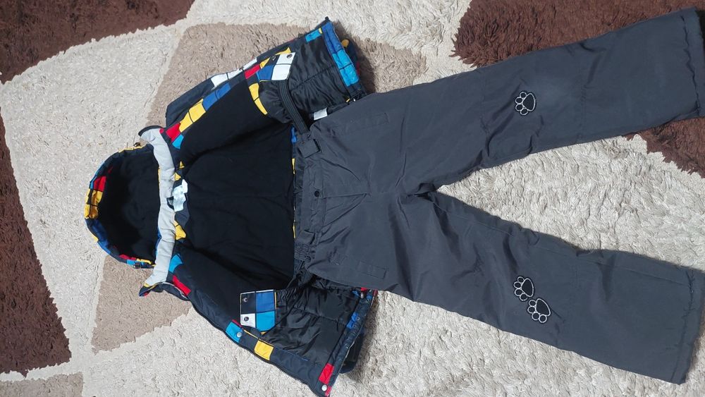 Продам зимний костюм