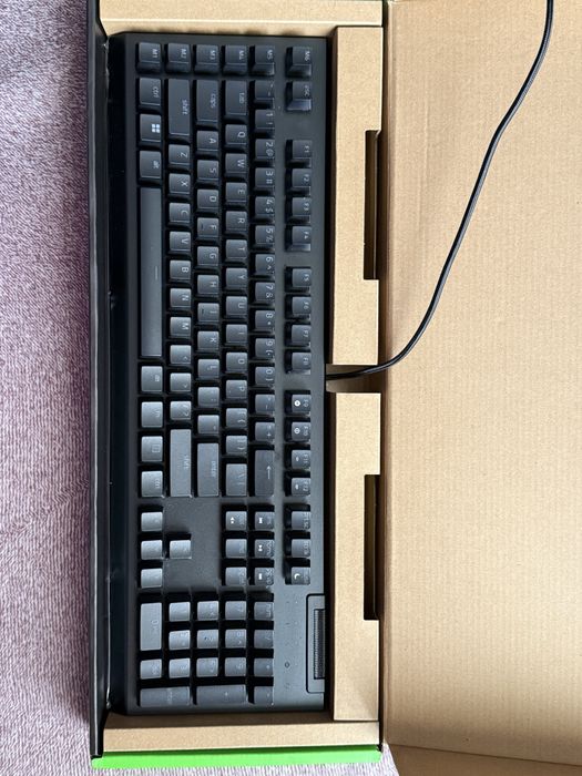 Tastatura mecanica razer blackwidow V4 x, yellow linear switch