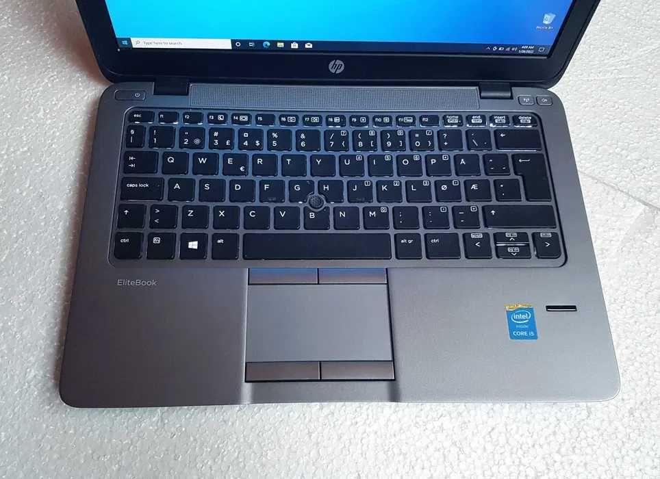 Laptop HP Elitebook 820 G2, 12.5" i5-5200u 8 GB RAM 256 GB SSD bate 2h