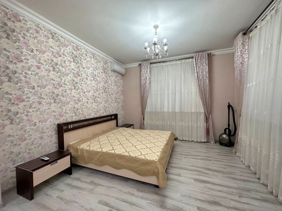 Yakkasaroyda kvartira srochna sotiladi.