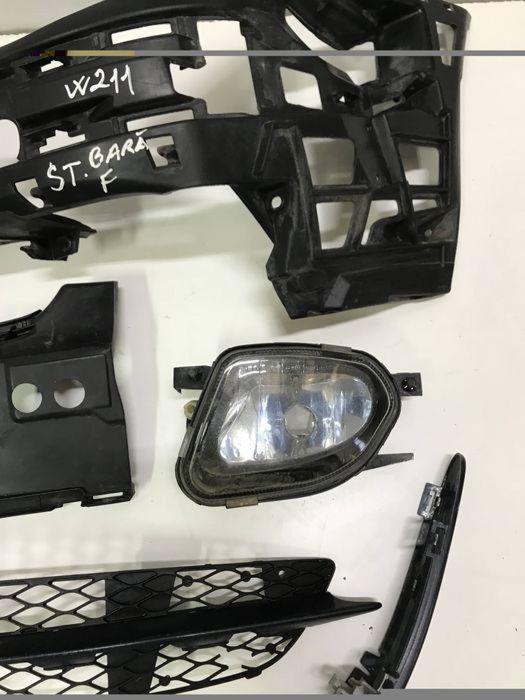 Suport prinderi grila bara fata Mercedes W211 E-Class