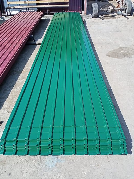 Продаю профлист.