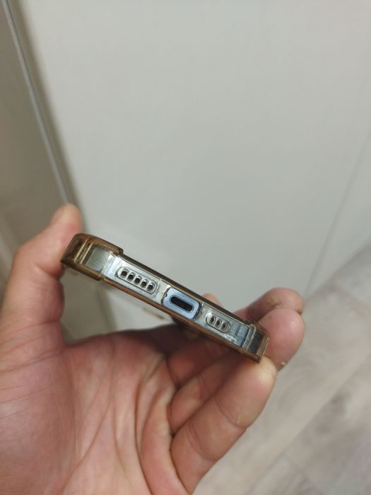 Продам айфон 13 про