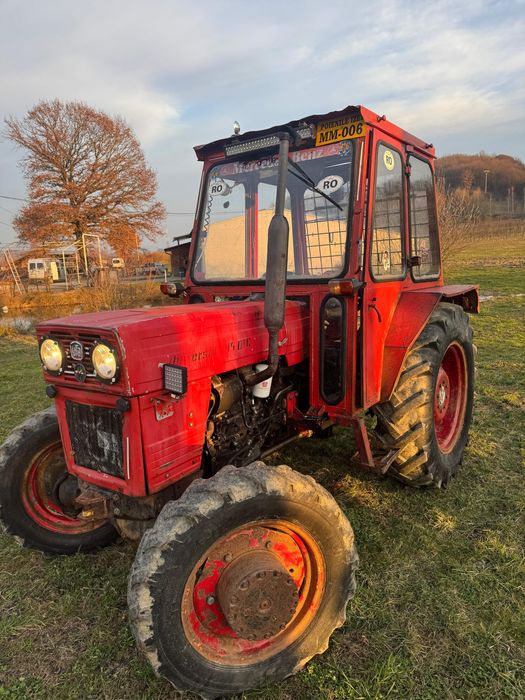 tractor UTB  445 DTC