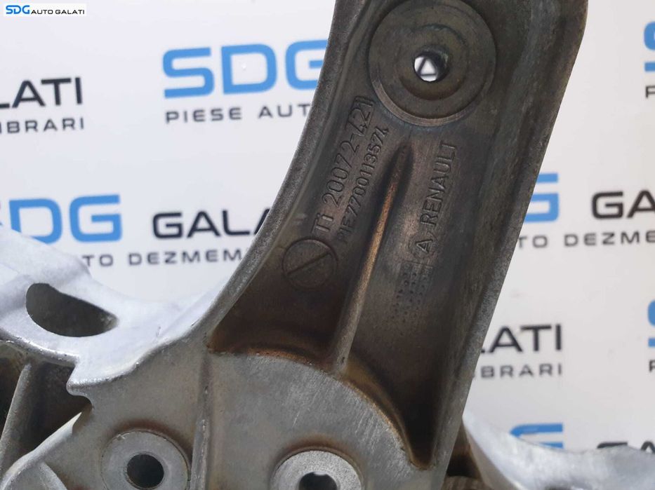 Suport Alternator Accesorii Motor cu Rola Intizatoare Curea Renault Scenic 1 1.9 DCI 1997 - 2003 Cod 7700113574