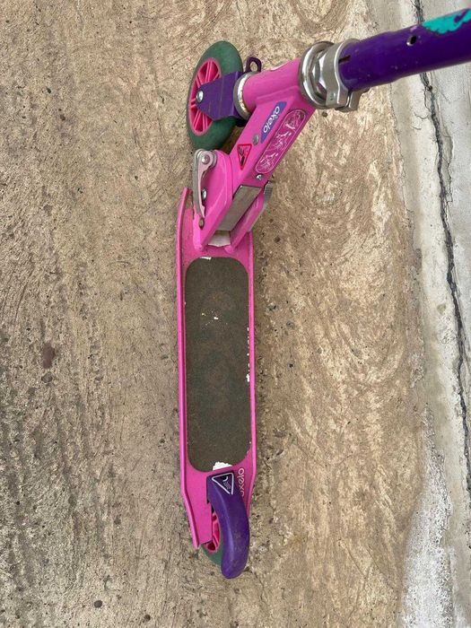 Trotineta Oxelo culoare mov/roz copii 4 - 6 ani