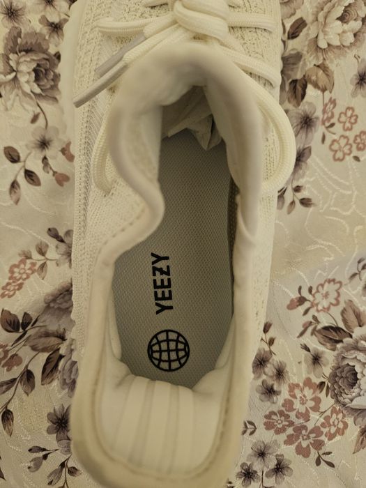 Adidas Yeezy 350
