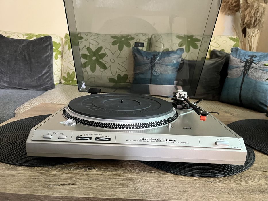 Fisher MT 6410 грамофон
