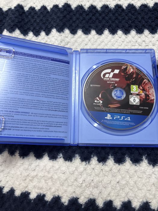 Vand joc grand turismo pentru ps4 si functional si pe ps5
