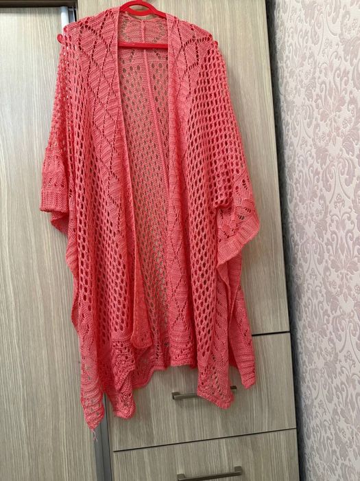 Продам вещи б/ у вихорошеп состоянии не дорого