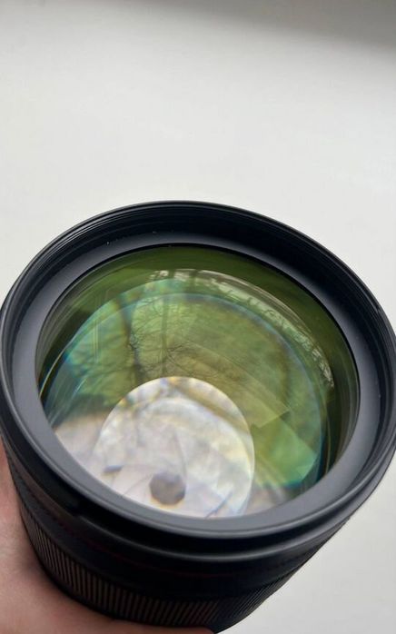 Canon RF 135mm f/1.8