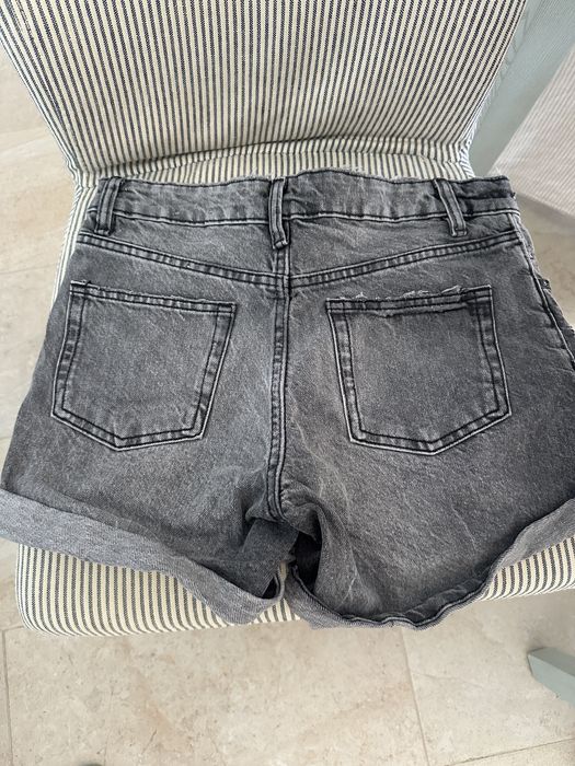Къси панталонки reserved