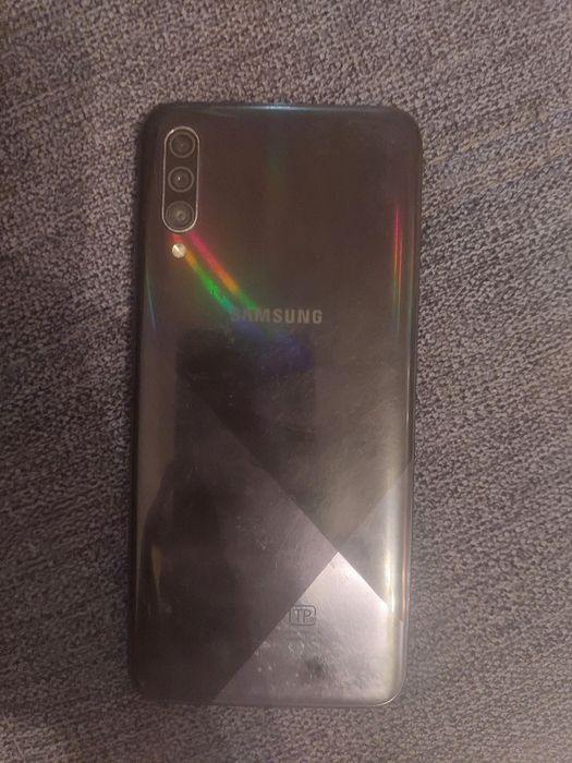 Продам Samsung Galaxy A30s