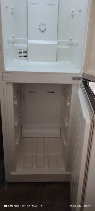 Срочно Продам холодильник Roisan