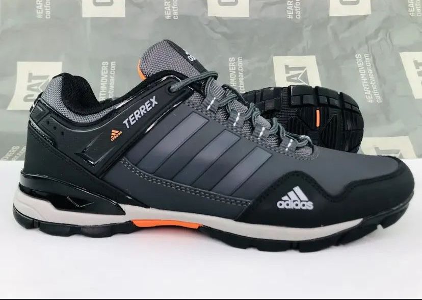 Кроссовки Adidas Terrex is