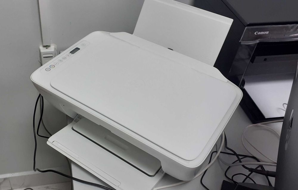МФУ HP DeskJet 2710