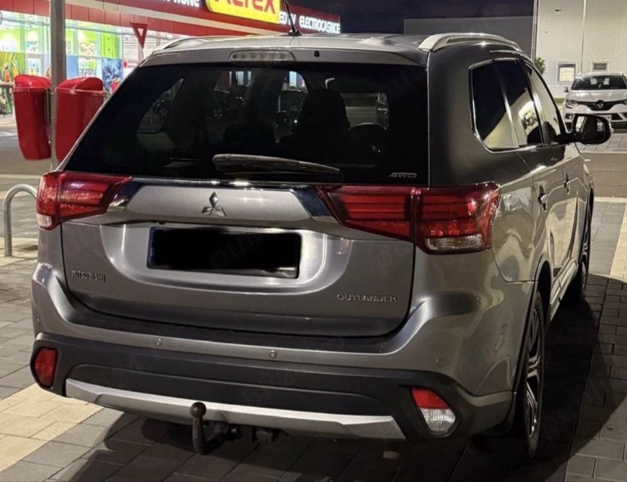 Mitsubishi Outlander automat