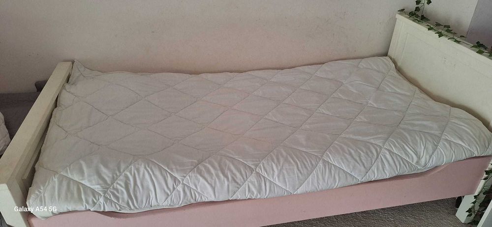 Mobila lemn camera copii