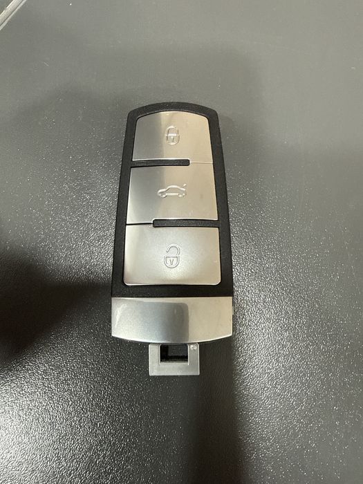 Cheie chei auto/Chei Bmw/Audi/ Key chei cu cip,telecomenzi auto.