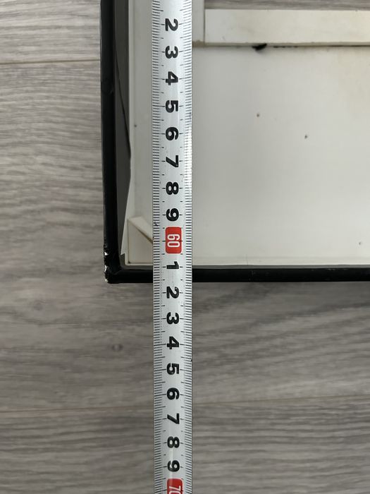 Capac acvariu cu sistem de iluminat