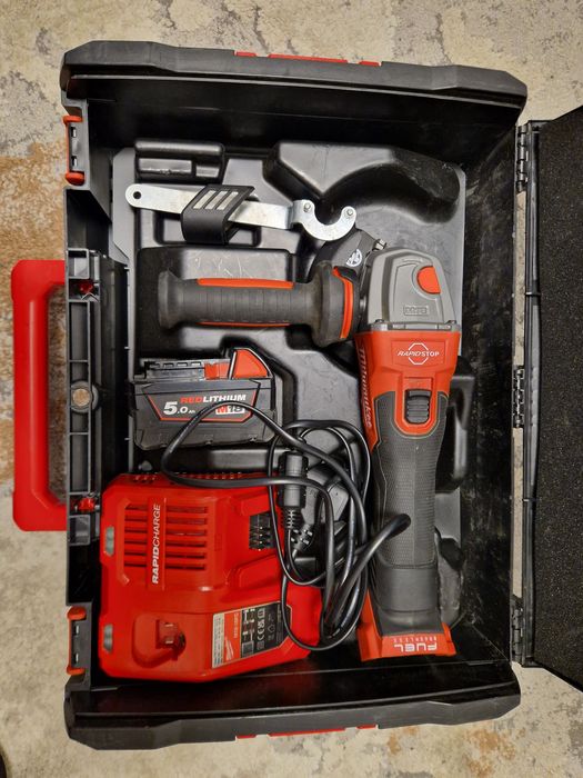 Flex, polizor Milwaukee fuel M18