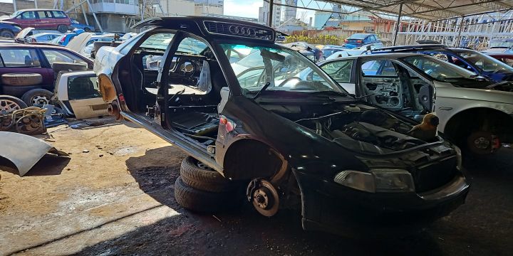 Galerie admisie Audi A4 B5