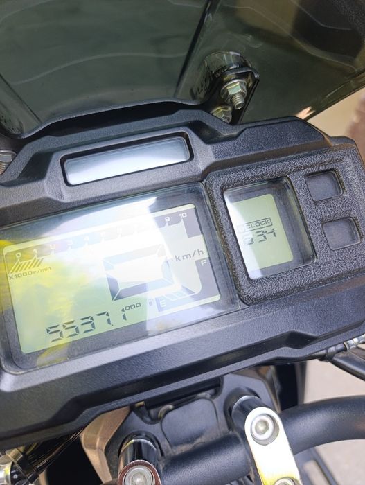 Skuter tank sotiladi
