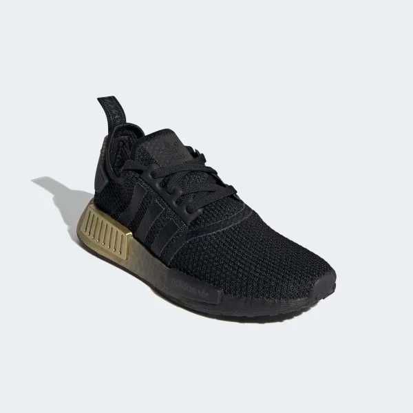Дамски маратонки   ADIDAS NMD_R1   Оригинални    EU 40 2/3