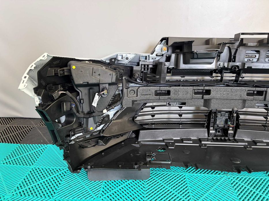 Bara fata Renault Captur 2024+ noua originala Renault completa cu toate accesoriile