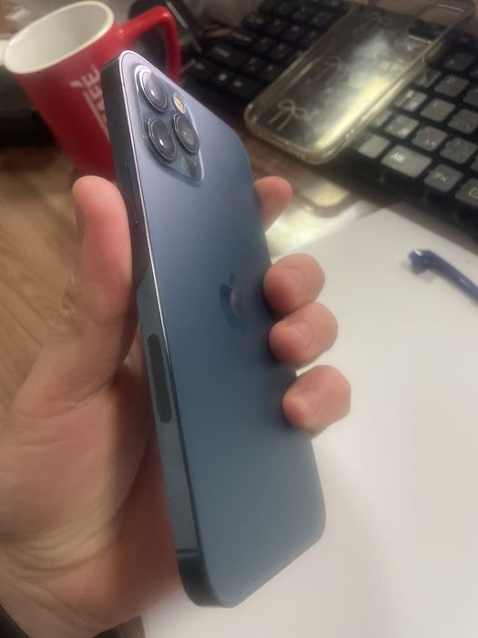 Iphone 12 pro 128 GB , 77 emkost