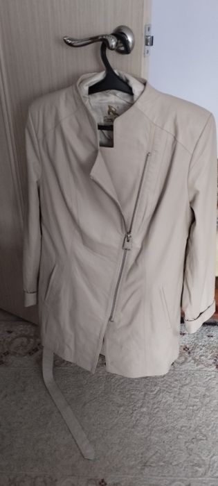 Продам куртку кожанную