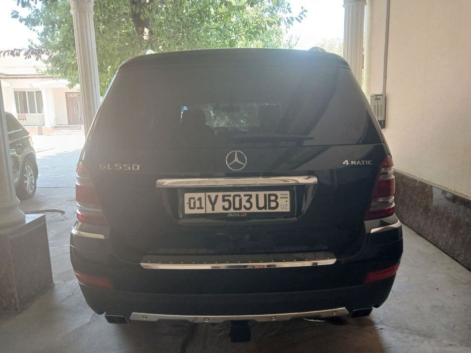 Mercedes benz  gl 550