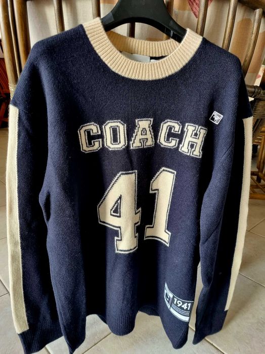 черен кашмирен пуловер Coach