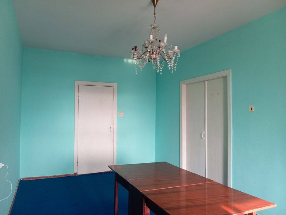 Kvartira sotiladi 3xona