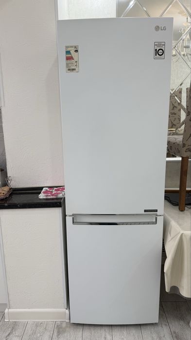 Холодильник продам