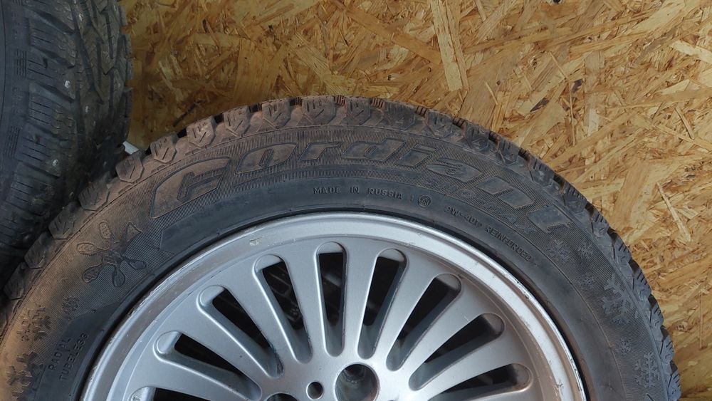 Зимняя резина с дисками 16.