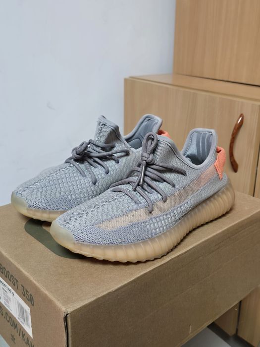 Yeezy Boost 350 True Form - Marimea 37
