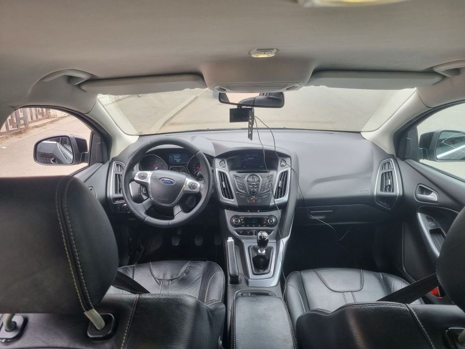 Vând Ford focus 1.6 tdci