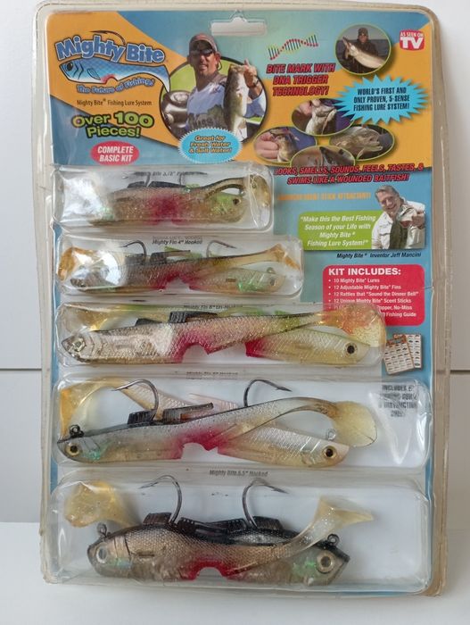 Блесна.рыбалка.ратлин.рыболовные снасти.