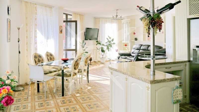 Тристаен апартамент в Несебър 61816