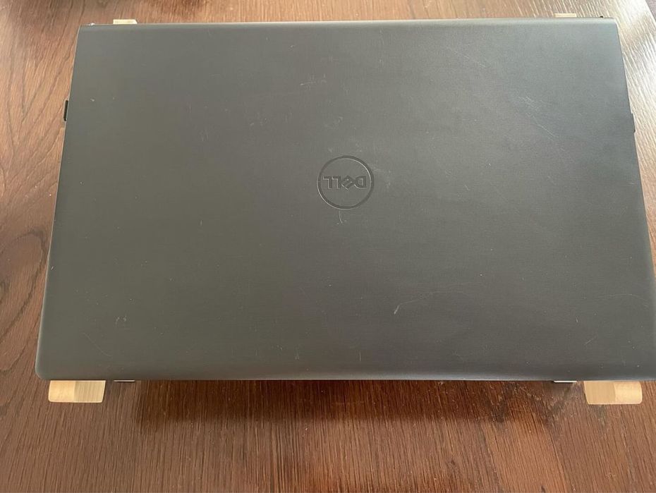 Лап-топ Dell Vostro 3510