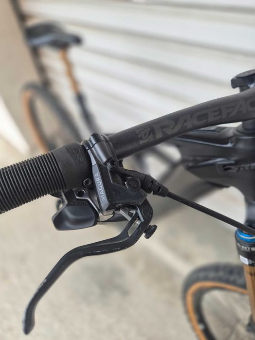 Електрически Radon RENDER