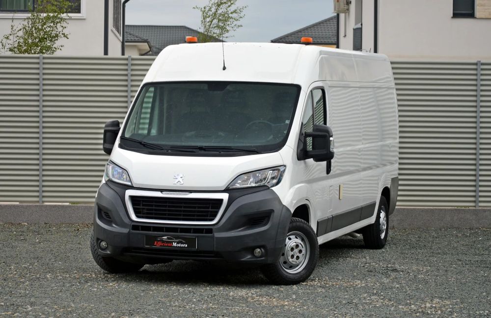 Peugeot Boxer Navigatie/AC/Carlig remorcare/Bluetooth/Lumini de zi