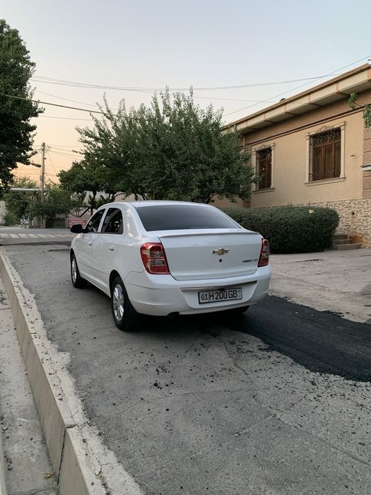 Chevrolet Cobalt 2020 toza