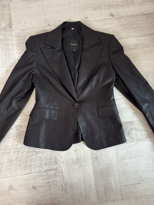 Оргинално сако на Guy Laroche