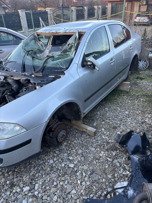 Dezmembrez piese Passat B6/ Octavia 2 1.6/1.9/2.0 BMR,BKP,BKD,BXE,BGU