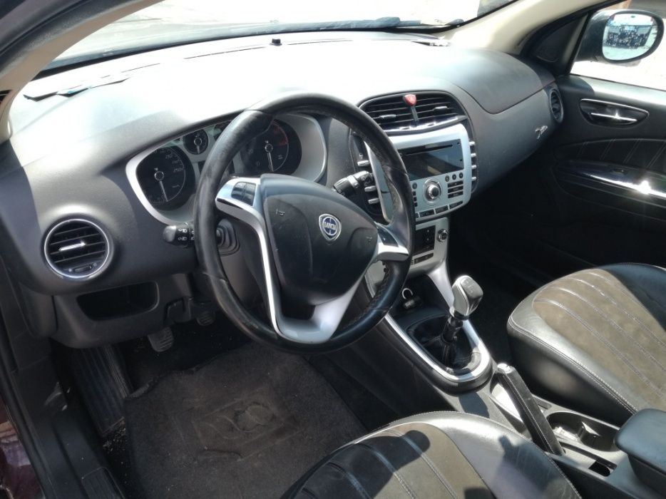 Lancia Delta 1.6mjet/2.0mjet/На Части