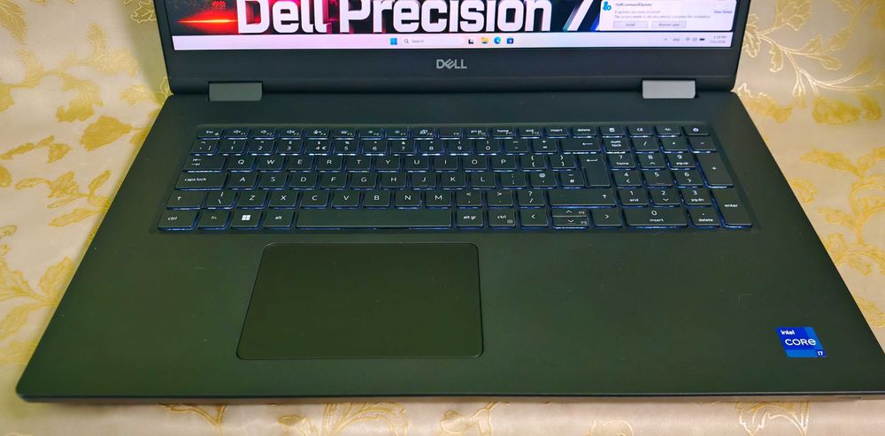 Dell Precision 7780/Intel Core i7-13850HX/NVidia RTX Ada 2000 8GB/16GB RAM/512GB NVME SSD/17.3 IPS FHD 500nit 100%DCI-P3 КАТО НОВ ГАРАНЦИЯ WorkStation